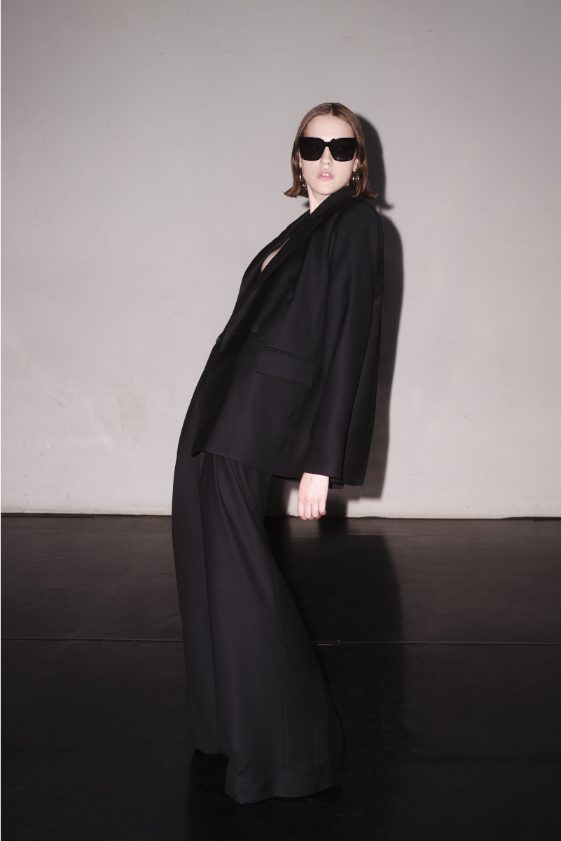 OVERSIZED PANTS IN EXTRA FINE WOOL
