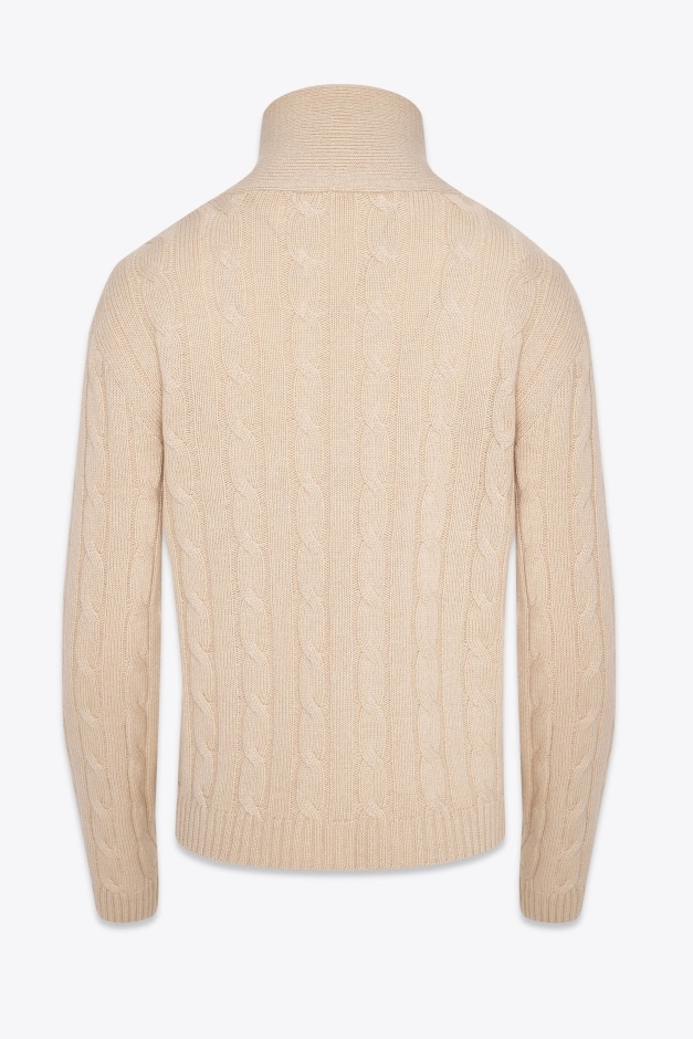 BEIGE CABLE-KNIT TURTLENECK SWEATER IN CASHMERE