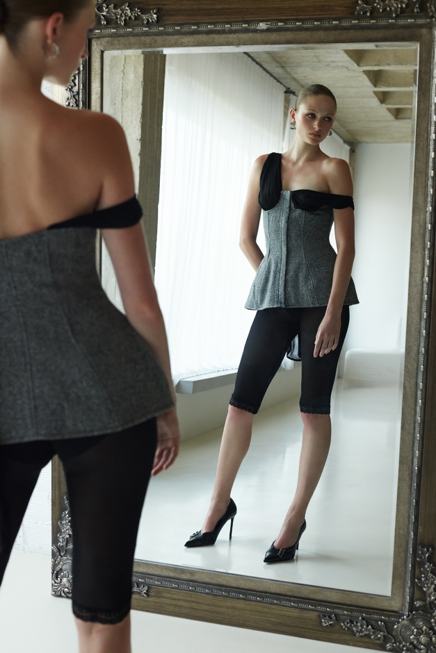 GREY WOOL CORSET TOP